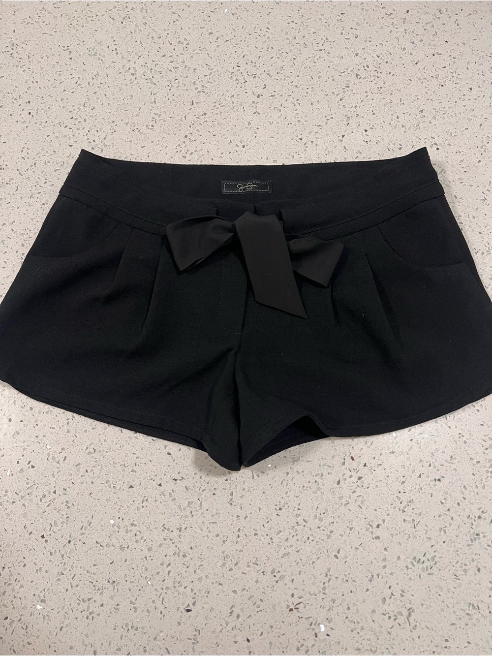 JESSICA SIMPSON Shorts Bow Front Dressy Black Size 9/10 Pockets